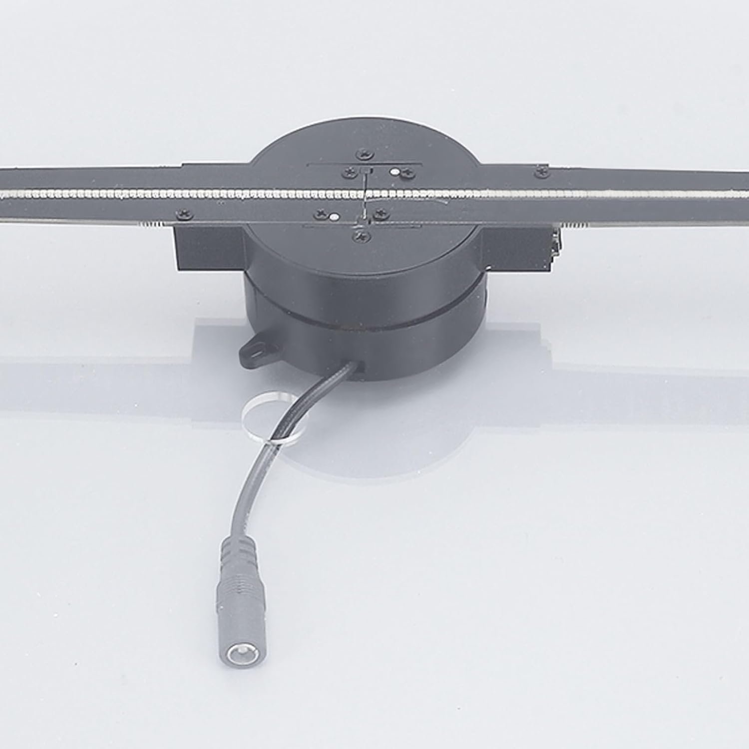 1747044800 3D Hologram Fan Desktop Hologram Advertising Display Fan with Transparent Cover 256 LED 3D Holographic Projector for Mall Shop Restaurant Hotel US Plug.jpg